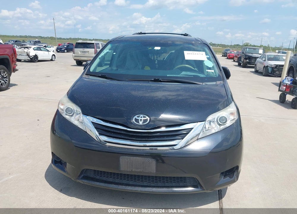 2013 TOYOTA SIENNA LE V6 8 PASSENGER VIN: 5TDKK3DC0DS336145