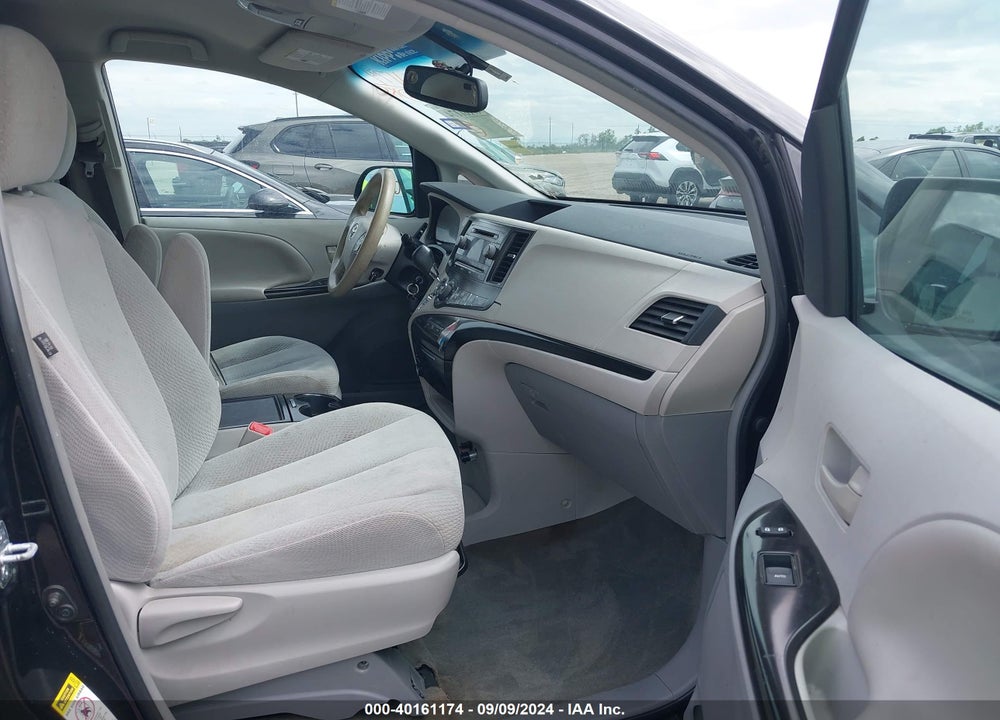 2013 TOYOTA SIENNA LE V6 8 PASSENGER VIN: 5TDKK3DC0DS336145