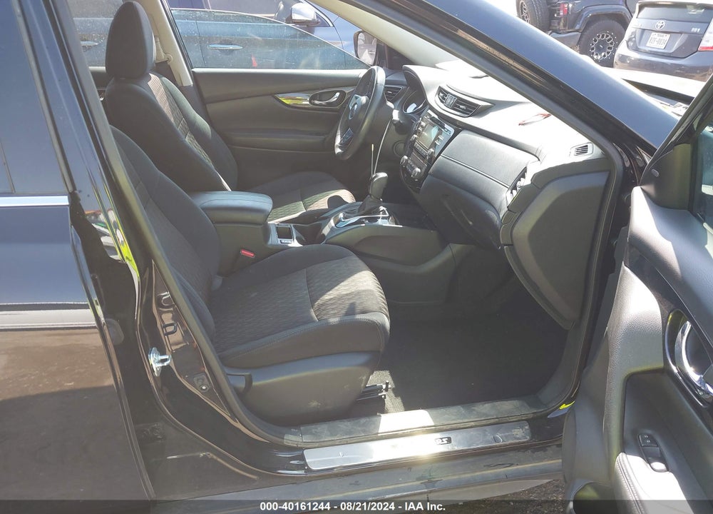 2017 NISSAN ROGUE SV VIN: 5N1AT2MT9HC756279
