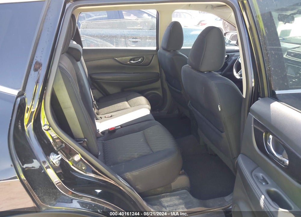 2017 NISSAN ROGUE SV VIN: 5N1AT2MT9HC756279