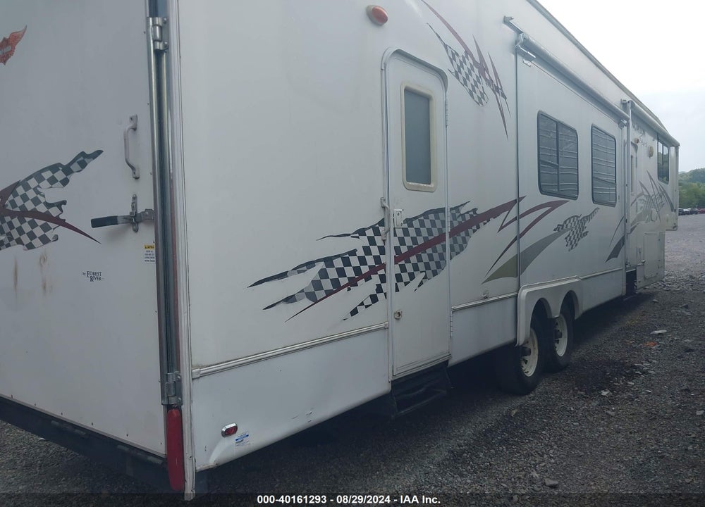 2005 FOREST RIVER RIVER ALL VIN: 4X4FASP225J151881