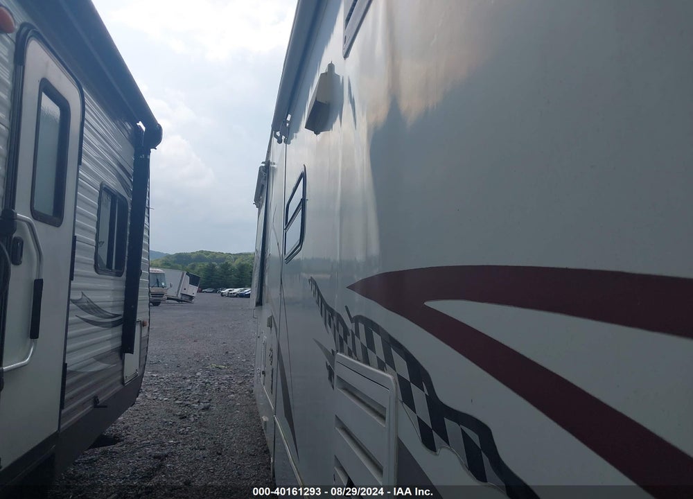 2005 FOREST RIVER RIVER ALL VIN: 4X4FASP225J151881
