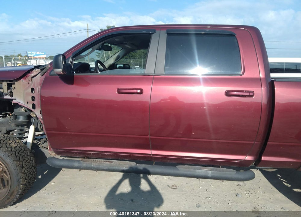 2017 RAM 2500 BIG HORN 4X4 6'4 BOX VIN: 3C6UR5DJ7HG634055