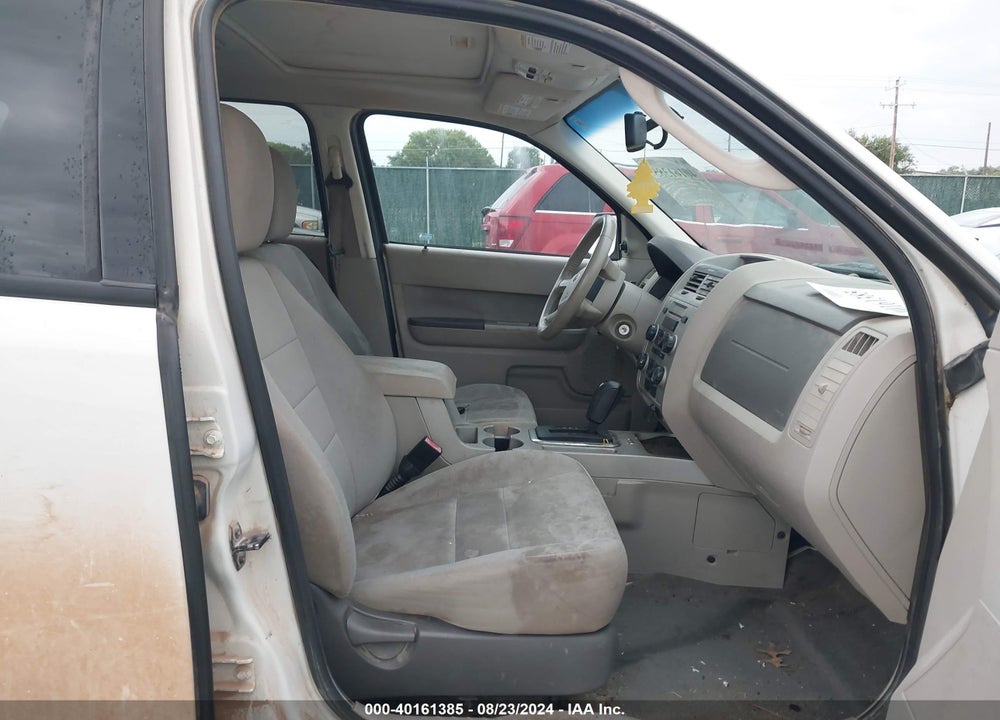2011 FORD ESCAPE XLT VIN: 1FMCU0DG8BKB03064