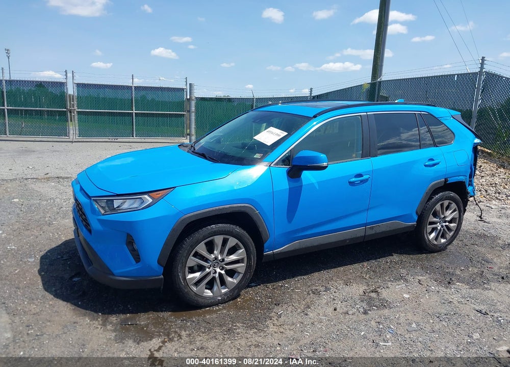 2019 TOYOTA RAV4 XLE PREMIUM VIN: JTMA1RFV3KD022417