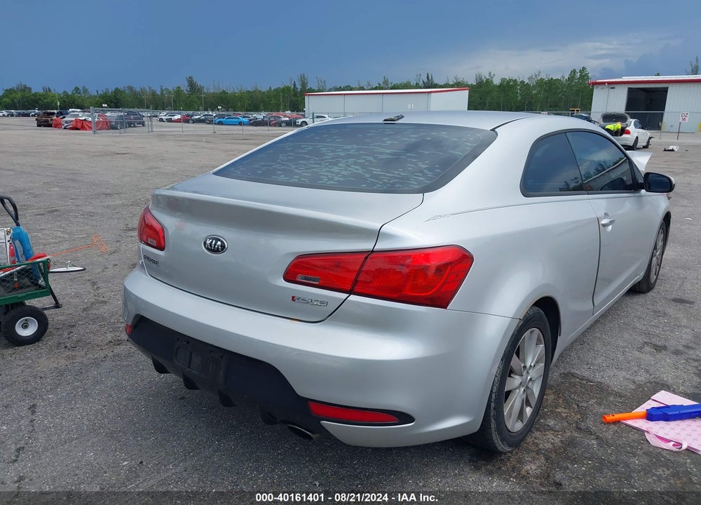 2015 KIA FORTE KOUP EX VIN: KNAFX6A81F5373392