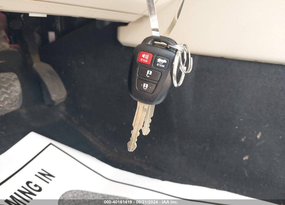 2013 TOYOTA CAMRY LE VIN: 4T1BF1FK2DU721548