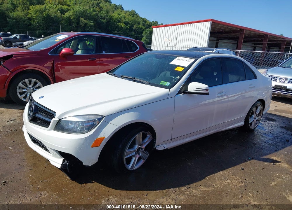 2011 MERCEDES-BENZ C 300 LUXURY 4MATIC/SPORT 4MATIC VIN: WDDGF8BB5BR174211