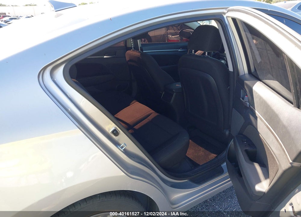 2020 HYUNDAI ELANTRA VALUE EDITION VIN: 5NPD84LF0LH589611
