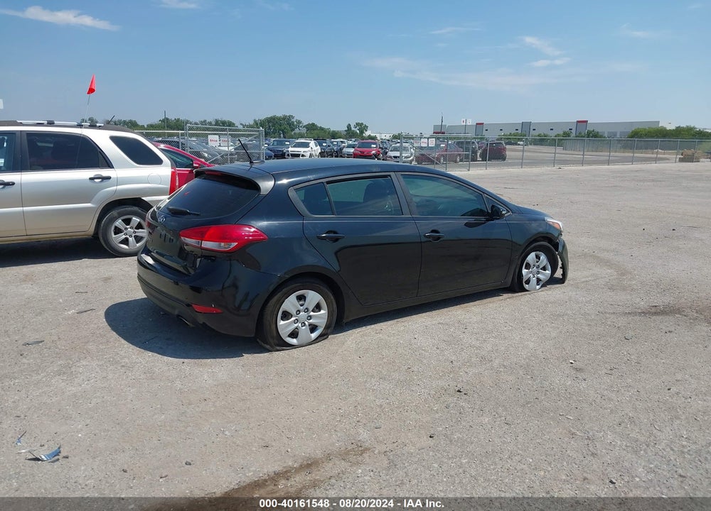 2017 KIA FORTE LX VIN: KNAFK5A8XH5712050