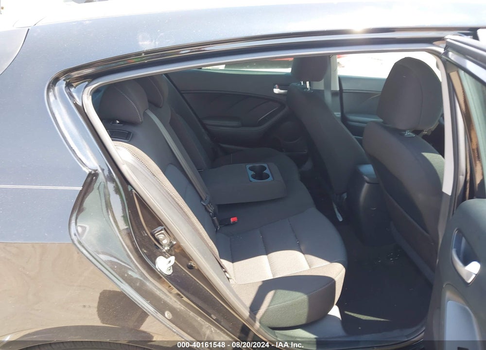 2017 KIA FORTE LX VIN: KNAFK5A8XH5712050