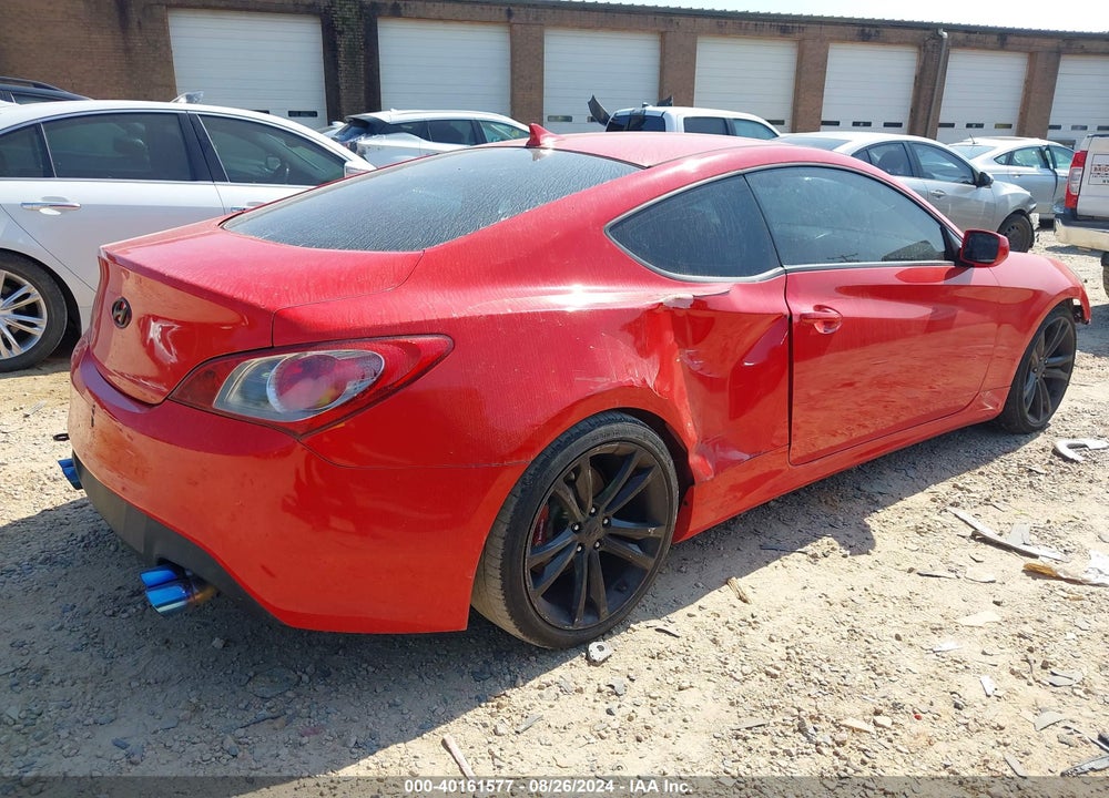 2011 HYUNDAI GENESIS 3.8 R-SPEC VIN: KMHHU6KH3BU050640