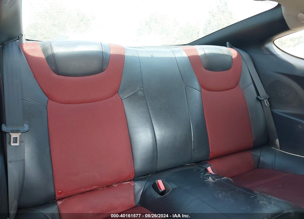 2011 HYUNDAI GENESIS 3.8 R-SPEC VIN: KMHHU6KH3BU050640