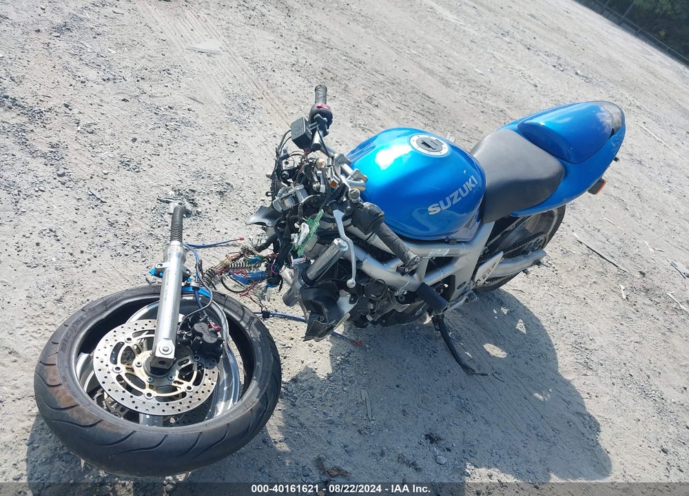 1999 SUZUKI SV650 VIN: JS1VP52A8X2100053