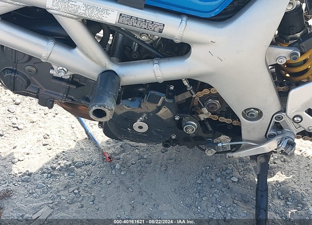 1999 SUZUKI SV650 VIN: JS1VP52A8X2100053
