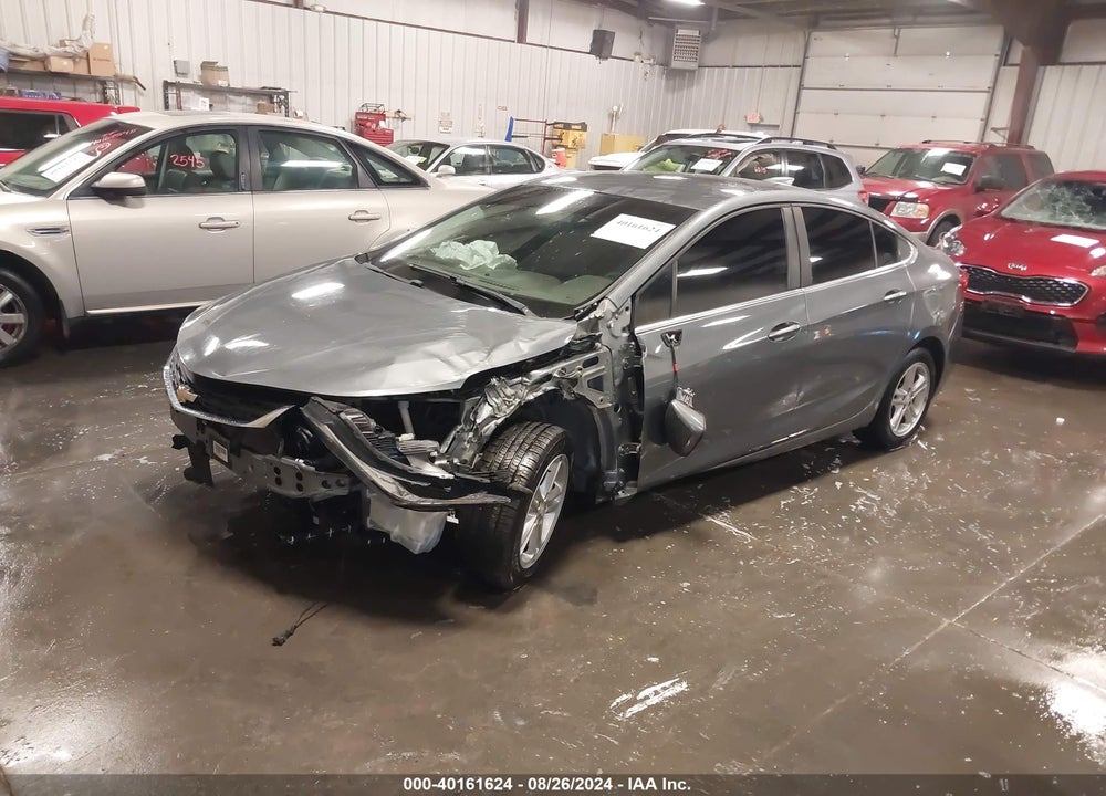 2018 CHEVROLET CRUZE LT AUTO VIN: 1G1BE5SM8J7147899