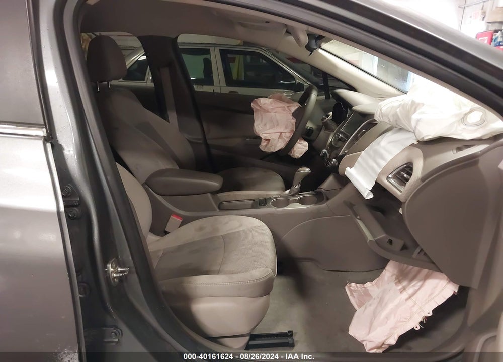 2018 CHEVROLET CRUZE LT AUTO VIN: 1G1BE5SM8J7147899