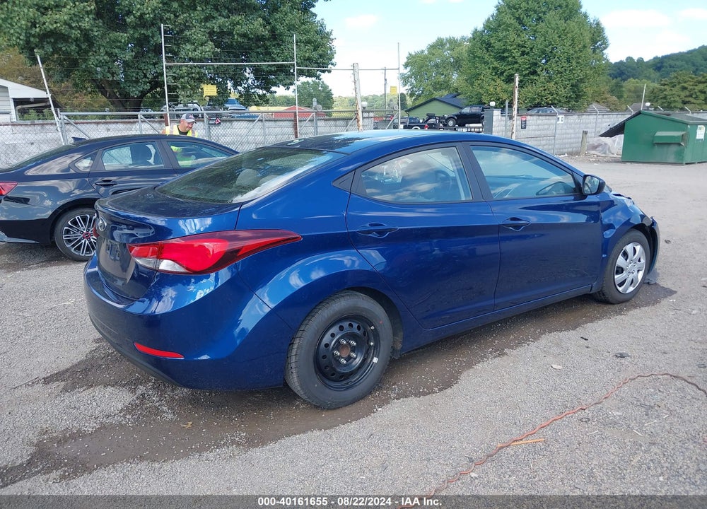 2016 HYUNDAI ELANTRA SE VIN: 5NPDH4AE1GH673937