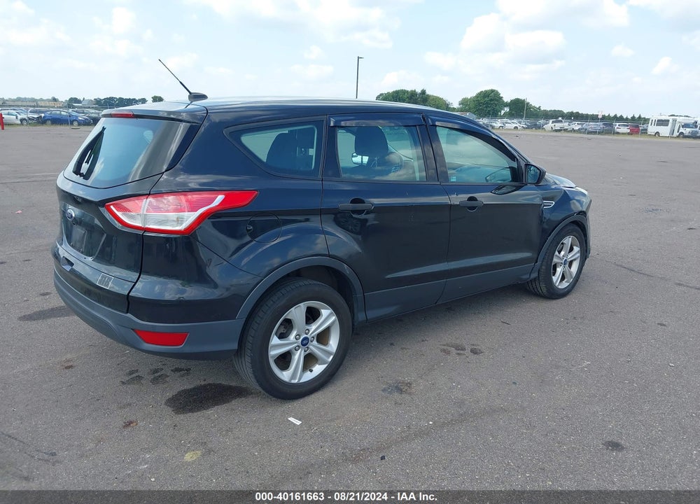 2015 FORD ESCAPE S VIN: 1FMCU0F78FUA78190