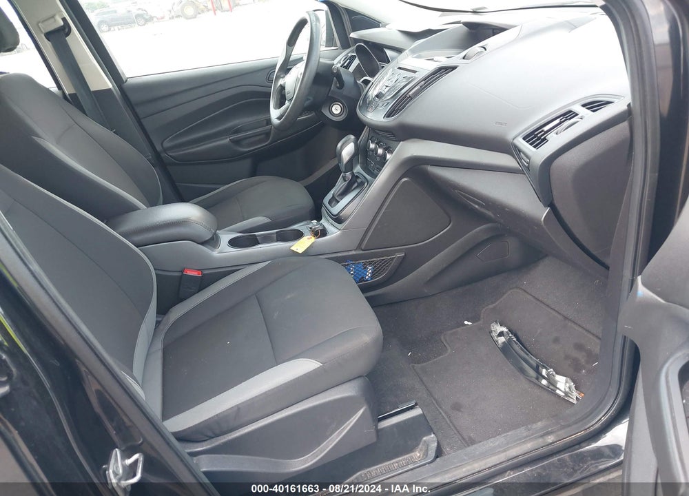 2015 FORD ESCAPE S VIN: 1FMCU0F78FUA78190