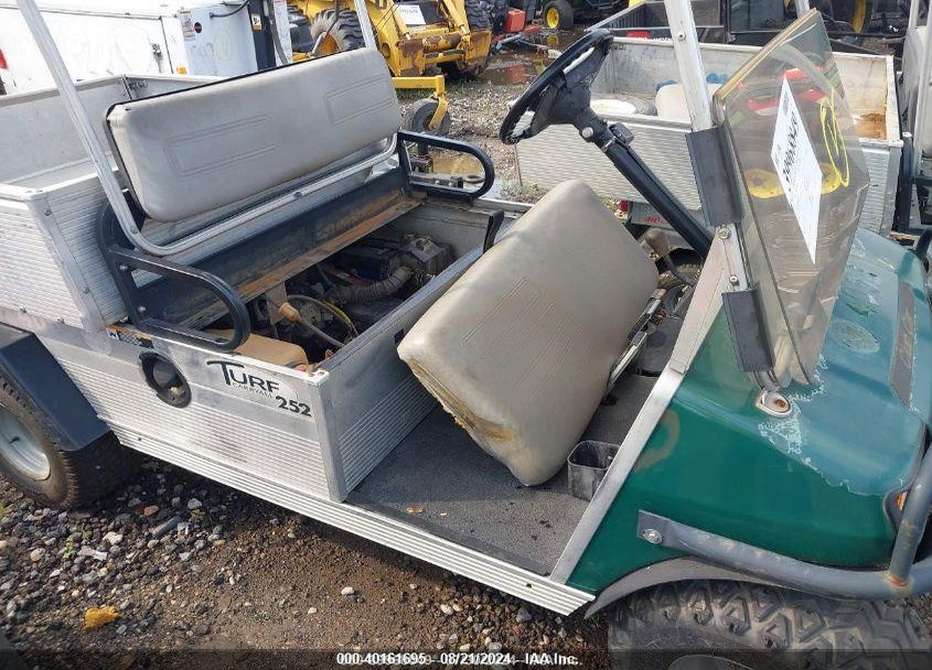 2010 CLUB CAR GOLF CART VIN: XG1021-098438