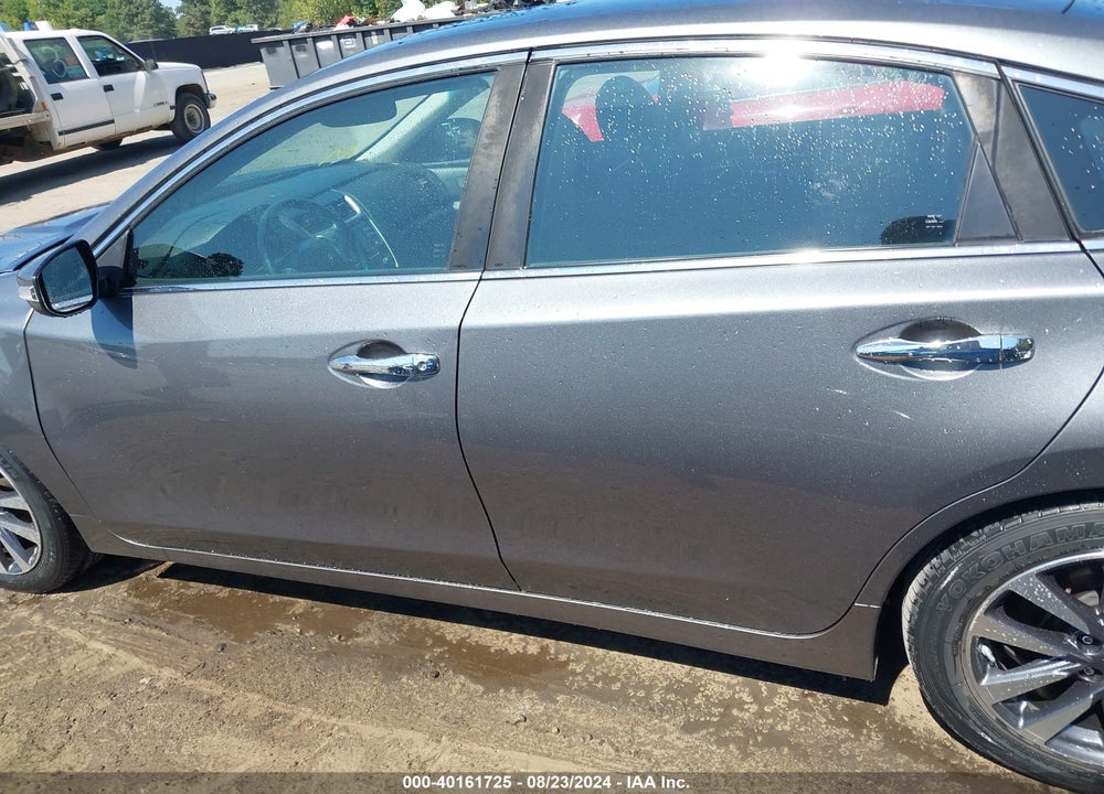 2017 NISSAN ALTIMA VIN: 1N4AL3APXHC130652