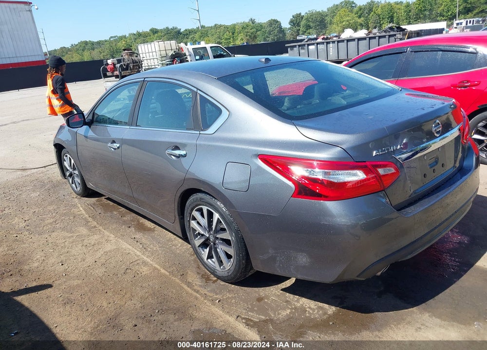 2017 NISSAN ALTIMA VIN: 1N4AL3APXHC130652