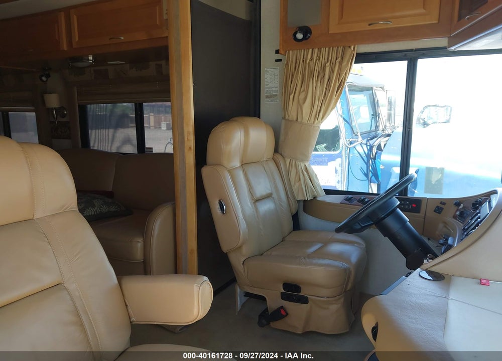 2006 FREIGHTLINER CHASSIS X LINE MOTOR HOME VIN: 4UZACJDC86CW57492