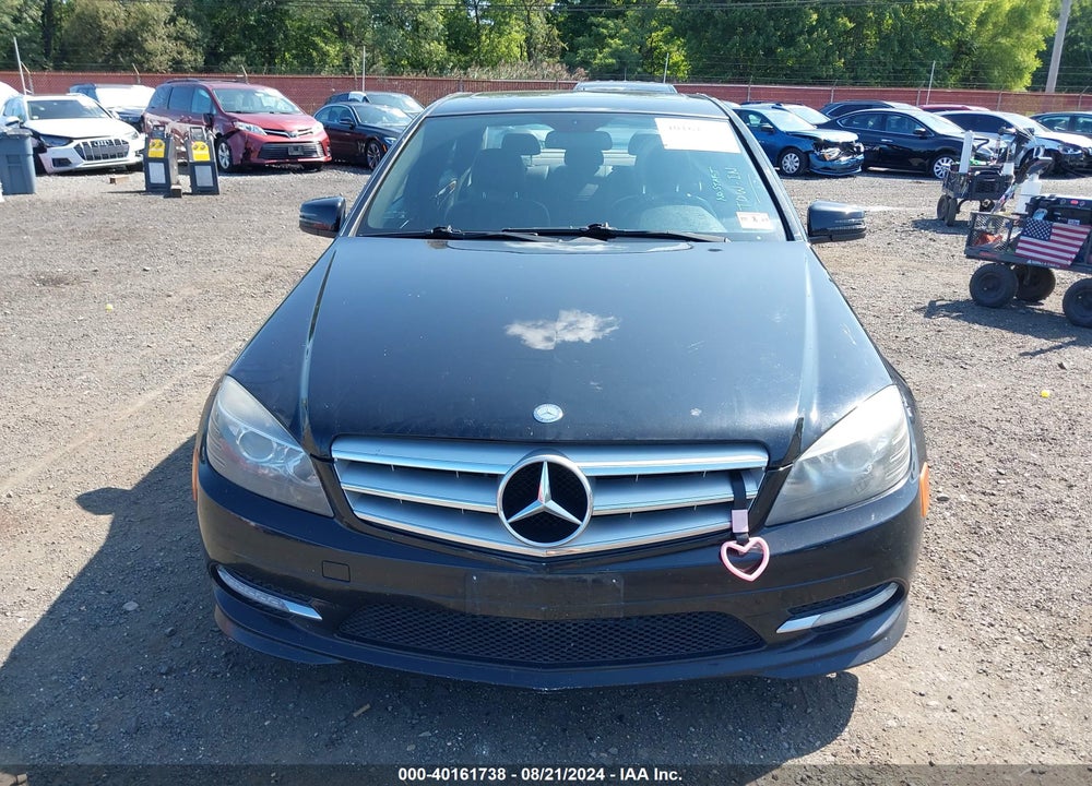 2011 MERCEDES-BENZ C 300 VIN: WDDGF8BB0BR133615