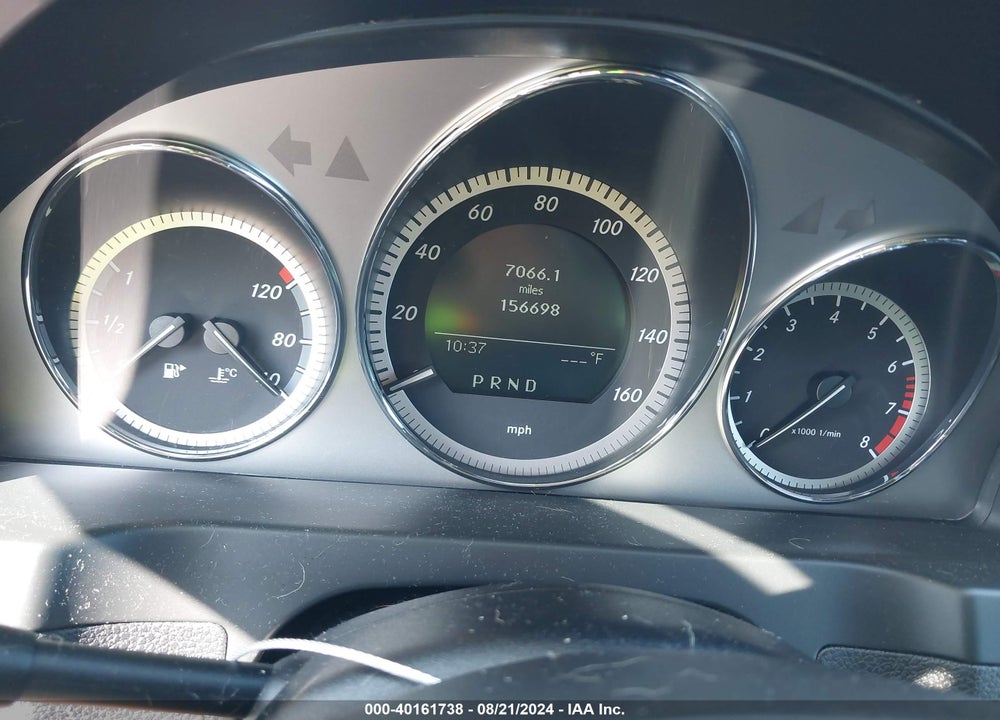 2011 MERCEDES-BENZ C 300 VIN: WDDGF8BB0BR133615