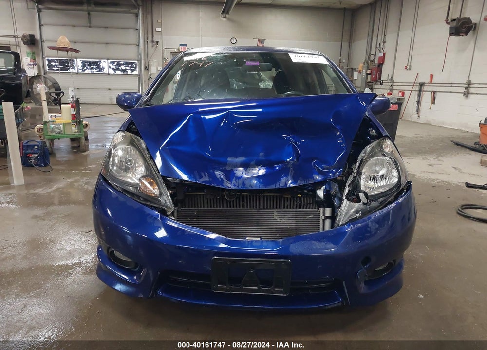 2013 HONDA FIT SPORT VIN: JHMGE8H53DC013634