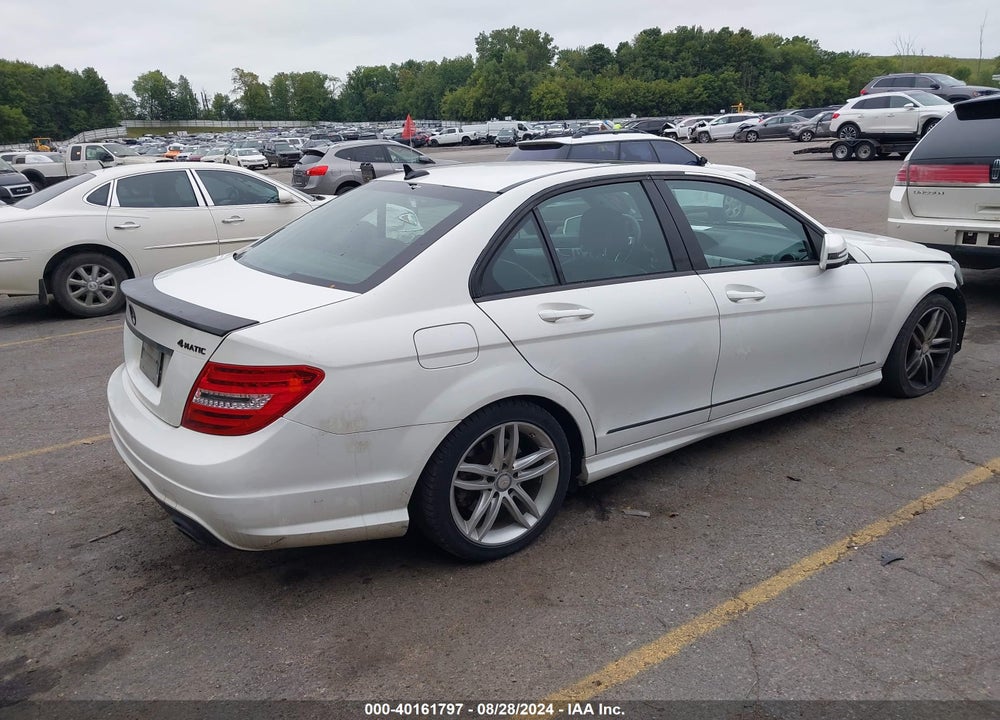 2014 MERCEDES-BENZ C 300 LUXURY 4MATIC/SPORT 4MATIC VIN: WDDGF8AB3EA943082