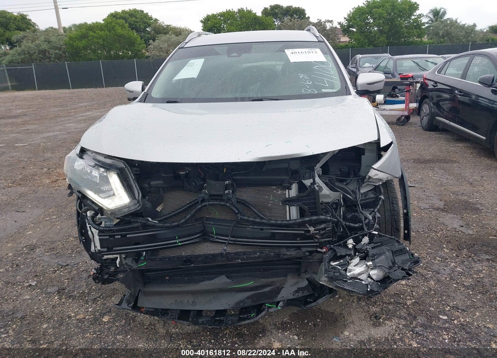 2020 NISSAN ROGUE SL FWD VIN: 5N1AT2MT5LC764100