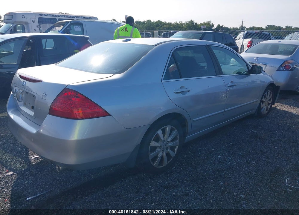 2007 HONDA ACCORD 3.0 EX VIN: 1HGCM66567A094415