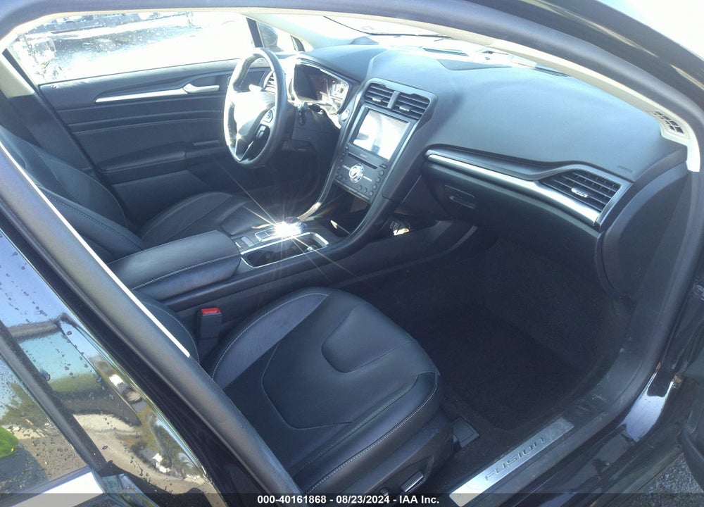 2020 FORD FUSION PLUG-IN HYBRID TITANIUM VIN: 3FA6P0SU2LR247701