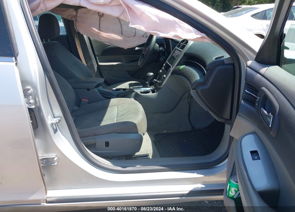2015 CHEVROLET MALIBU LS VIN: 1G11B5SLXFF279202