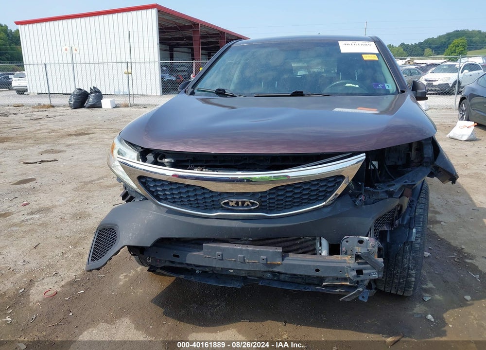 2011 KIA SORENTO LX VIN: 5XYKT3A17BG079771