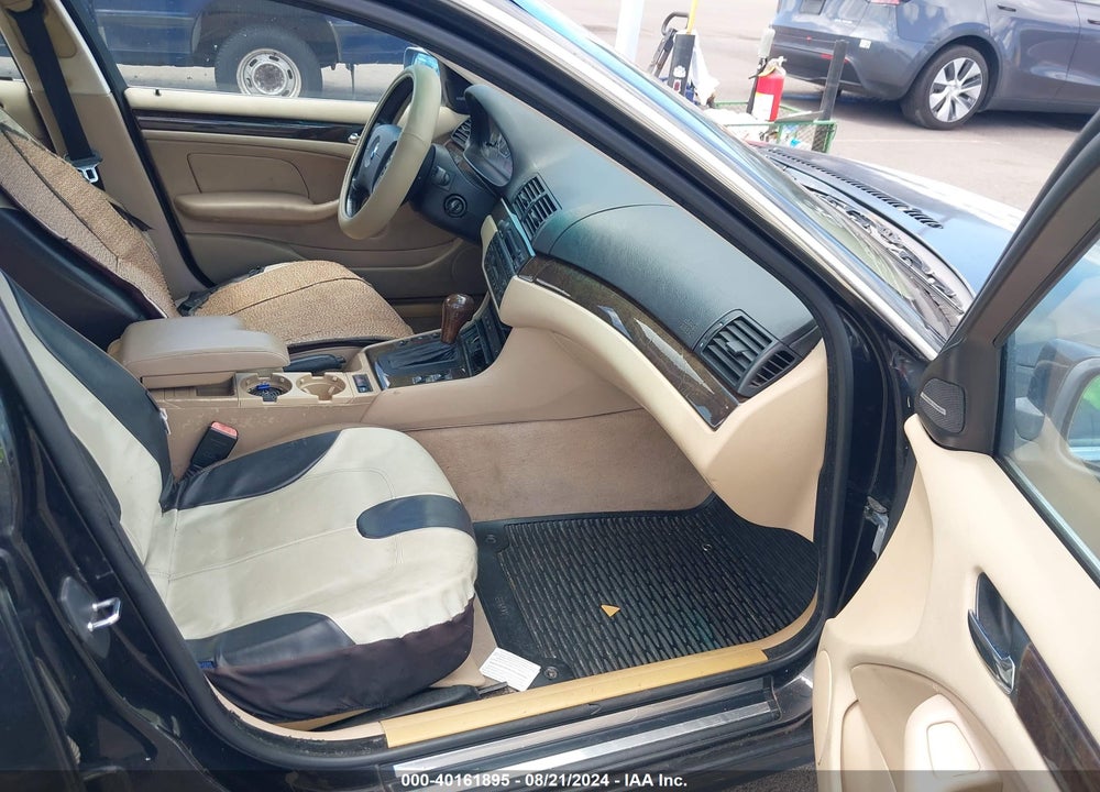 2002 BMW 330I VIN: WBAEV53422KM19927