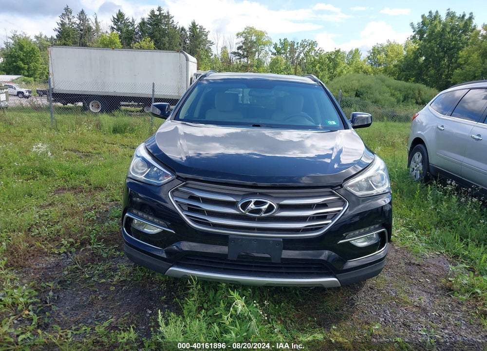 2017 HYUNDAI SANTA FE SPORT 2.4L VIN: 5NMZUDLB9HH008013