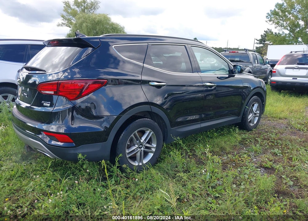 2017 HYUNDAI SANTA FE SPORT 2.4L VIN: 5NMZUDLB9HH008013