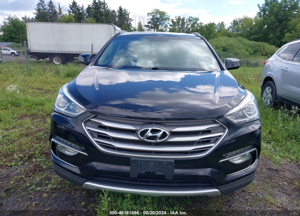2017 HYUNDAI SANTA FE SPORT 2.4L VIN: 5NMZUDLB9HH008013