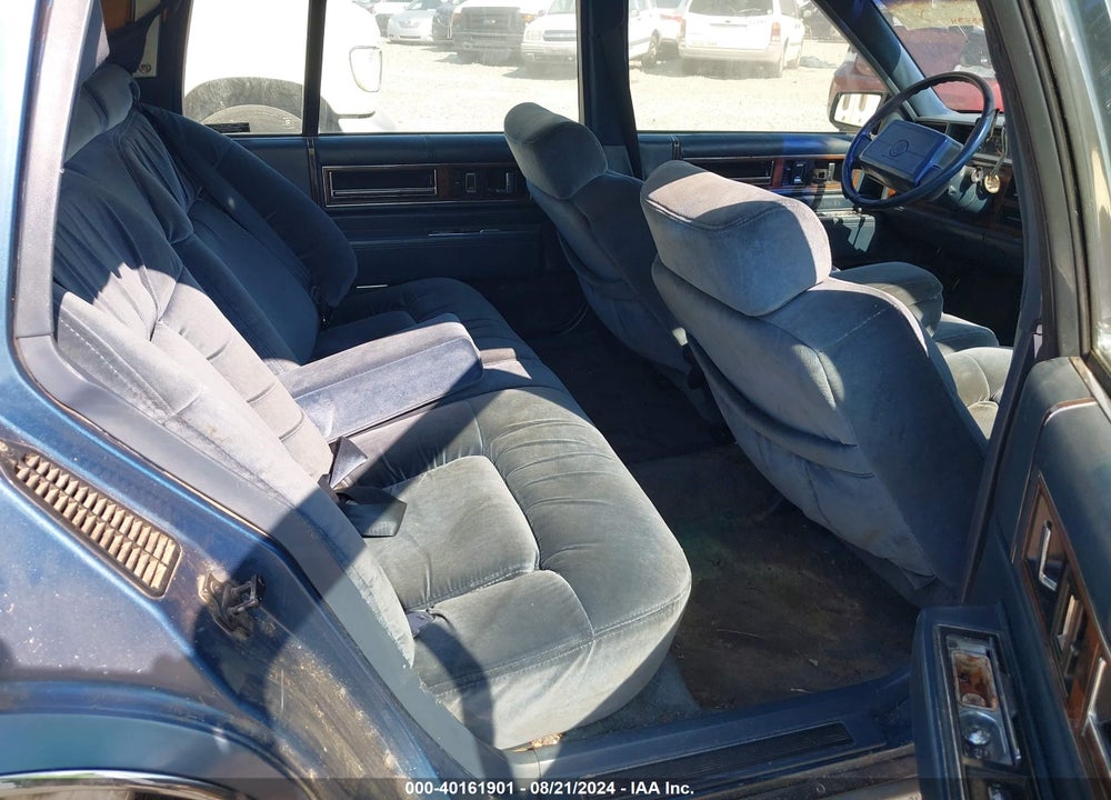 1992 CADILLAC DEVILLE VIN: 1G6CD53B0N4233603