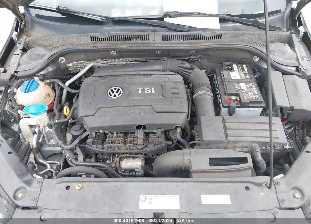 2015 VOLKSWAGEN JETTA 1.8T SE VIN: 3VWD17AJXFM411942