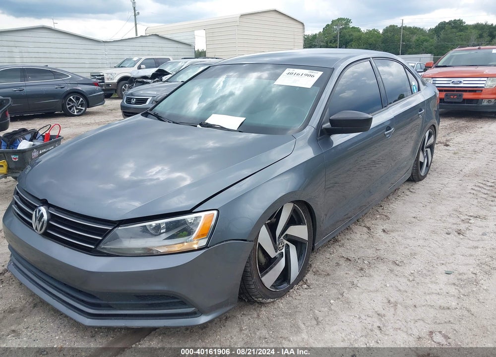 2015 VOLKSWAGEN JETTA 1.8T SE VIN: 3VWD17AJXFM411942