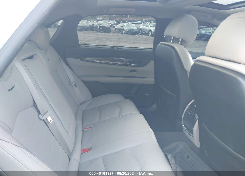 2017 CADILLAC CT6 LUXURY VIN: 1G6KD5RSXHU123780