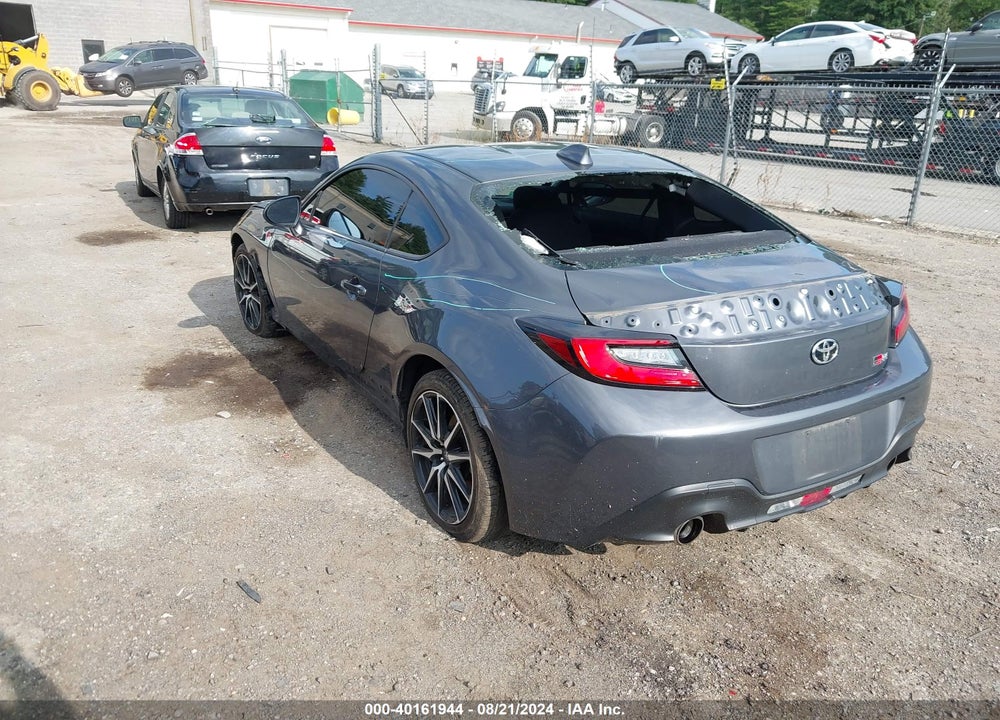 2022 TOYOTA GR86 VIN: JF1ZNBB14N9757678