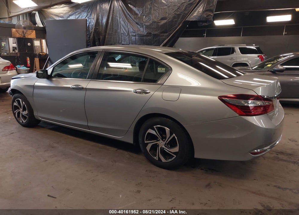 2017 HONDA ACCORD VIN: 1HGCR2F31HA252282