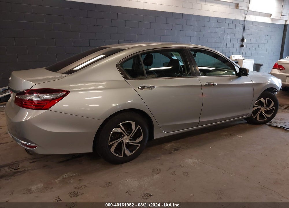 2017 HONDA ACCORD VIN: 1HGCR2F31HA252282