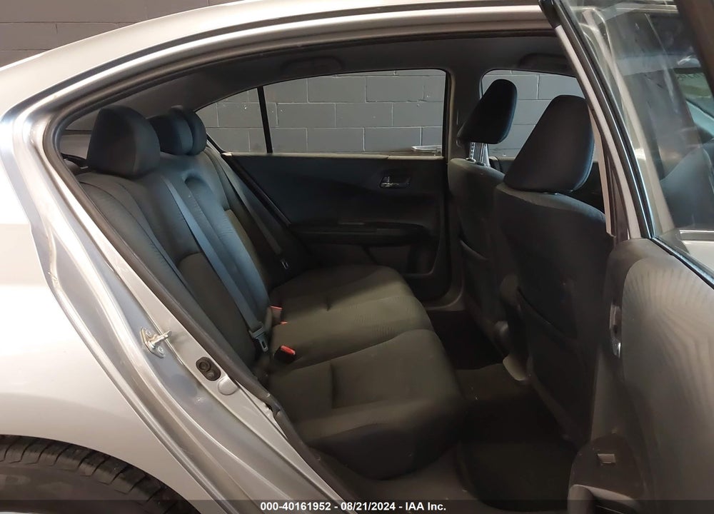 2017 HONDA ACCORD VIN: 1HGCR2F31HA252282