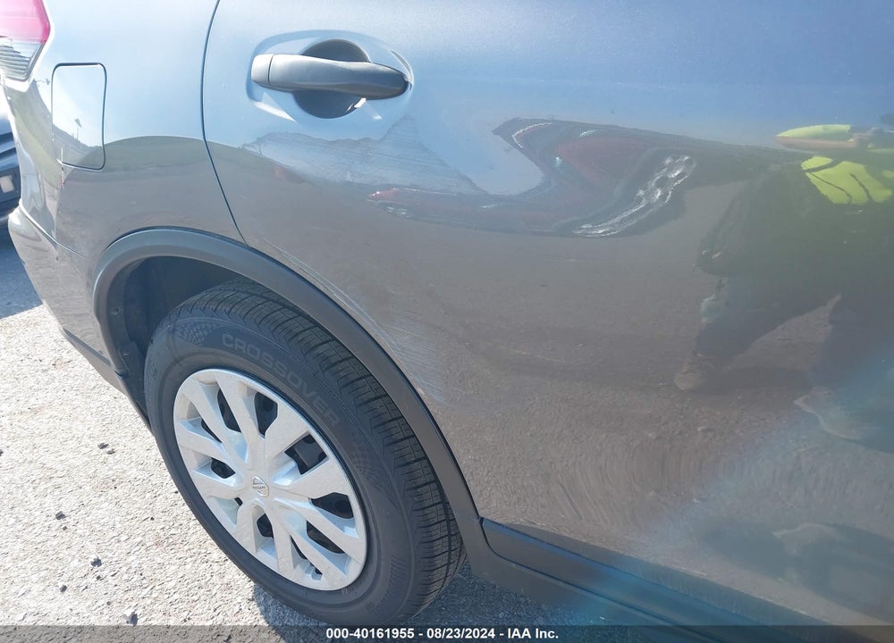 2017 NISSAN ROGUE S VIN: 5N1AT2MV7HC775060